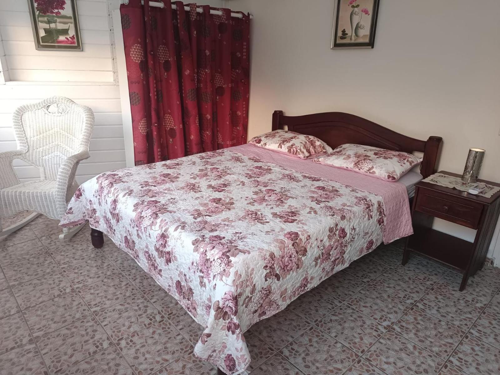 L'Aseta Paradise Grand-Bourg  Екстер'єр фото